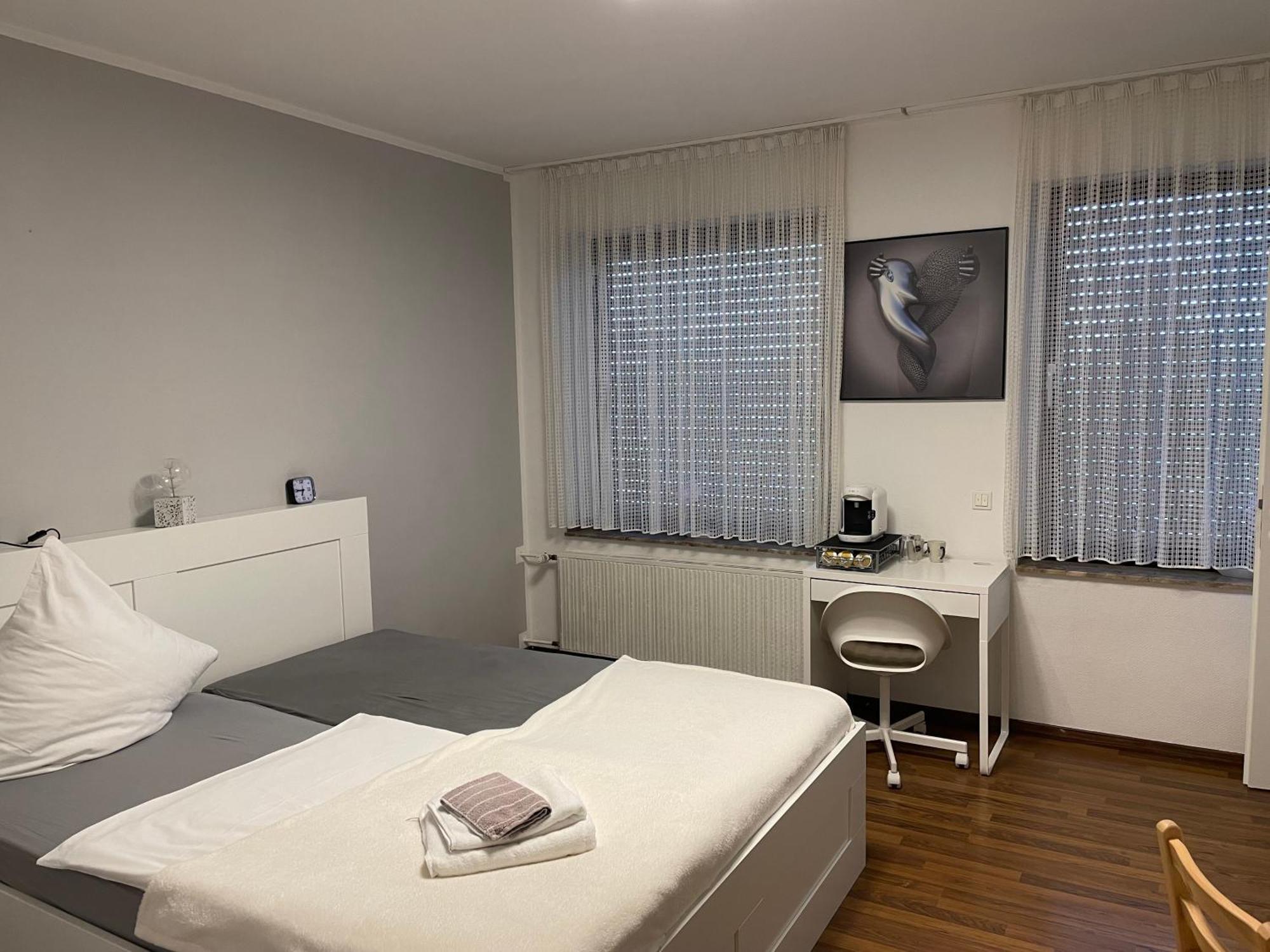 Hotel Kronenhof & Gaststaette Zum Fehling Jülich Esterno foto